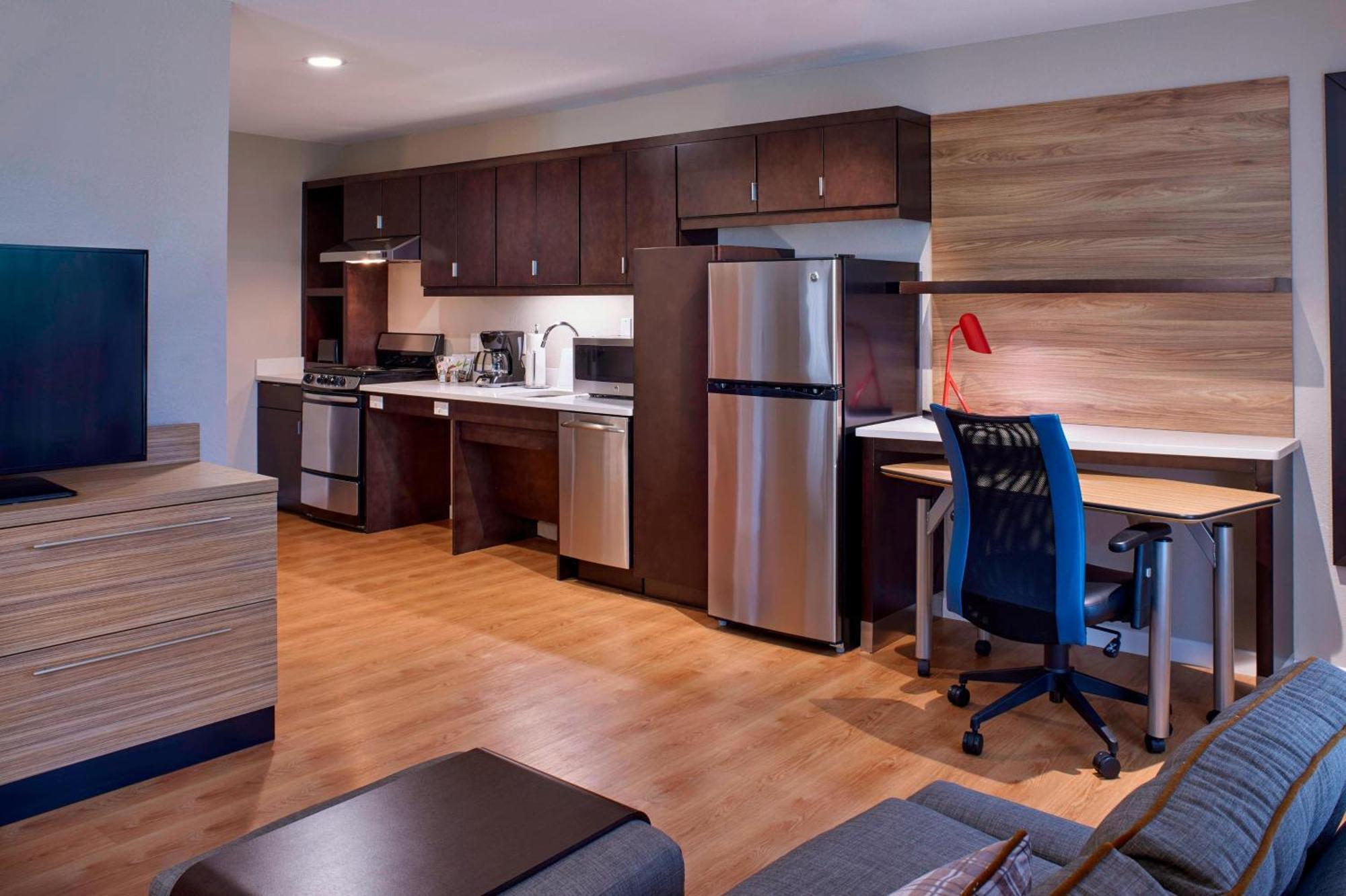 Towneplace Suites By Marriott Richmond Exteriör bild