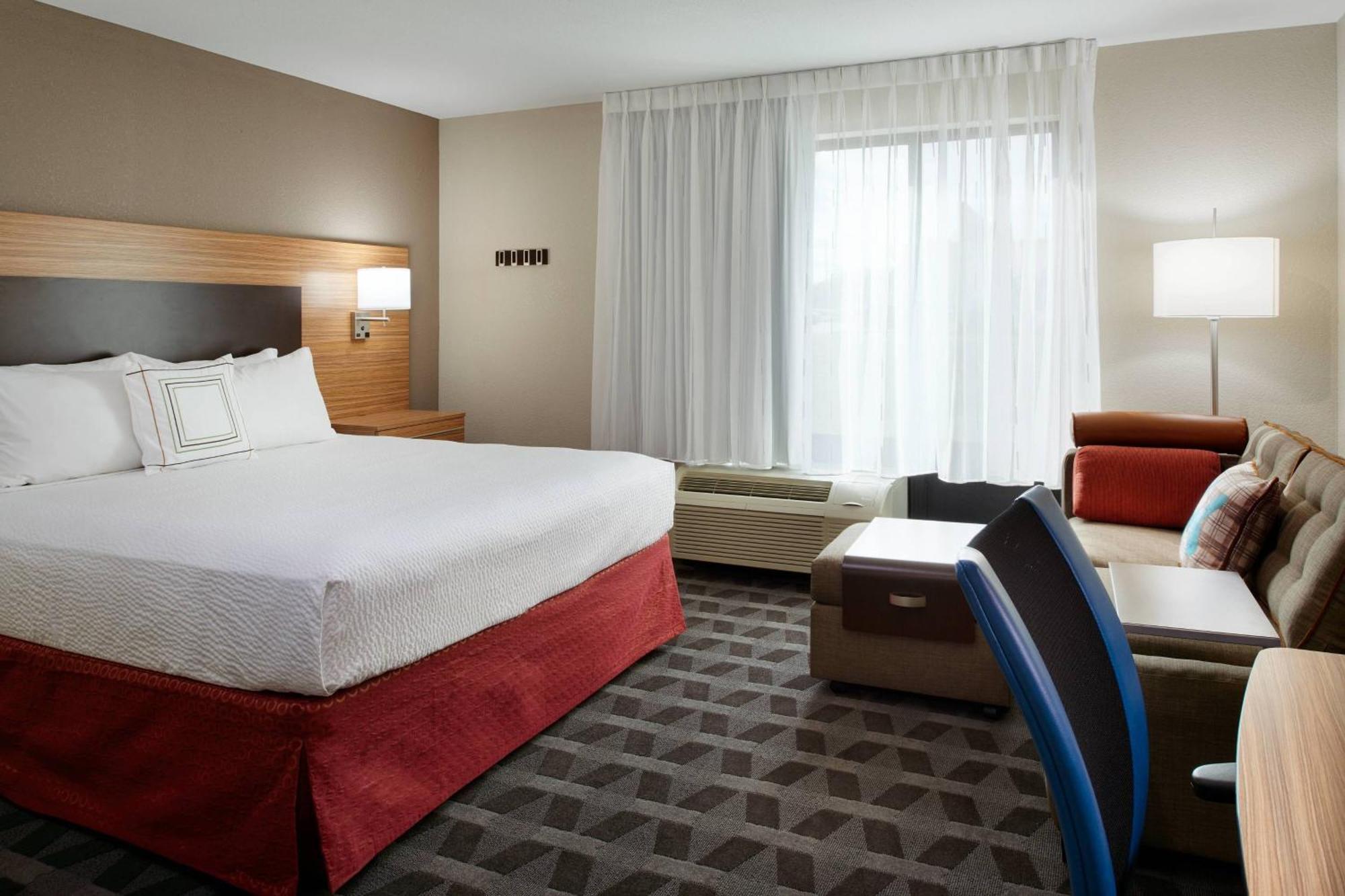 Towneplace Suites By Marriott Richmond Exteriör bild