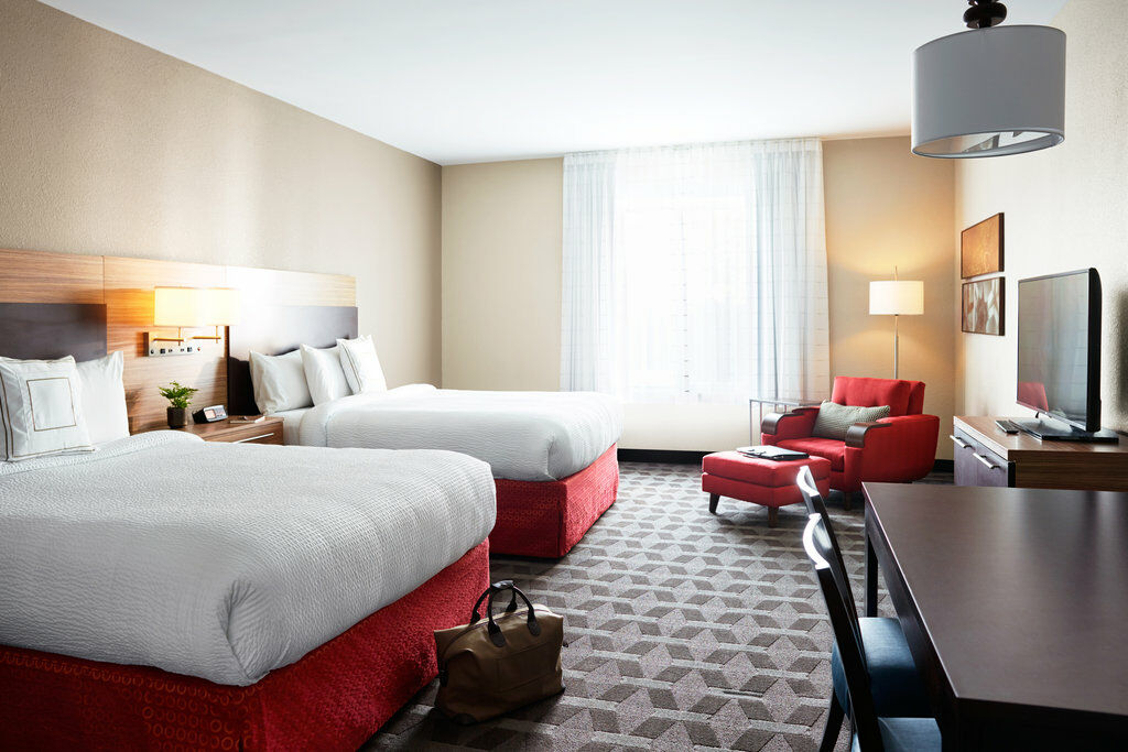 Towneplace Suites By Marriott Richmond Exteriör bild